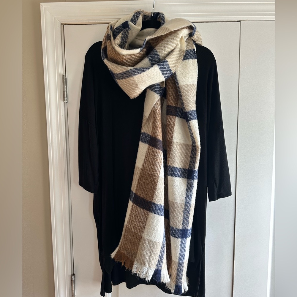 Plaid Scarf in Cream, Blue, and Brown - Picture 4 of 5